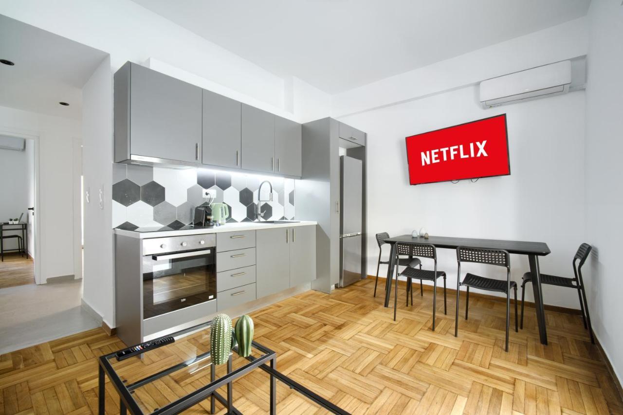 Majestic Flat With Huge Terrace In The City Center Афины Экстерьер фото