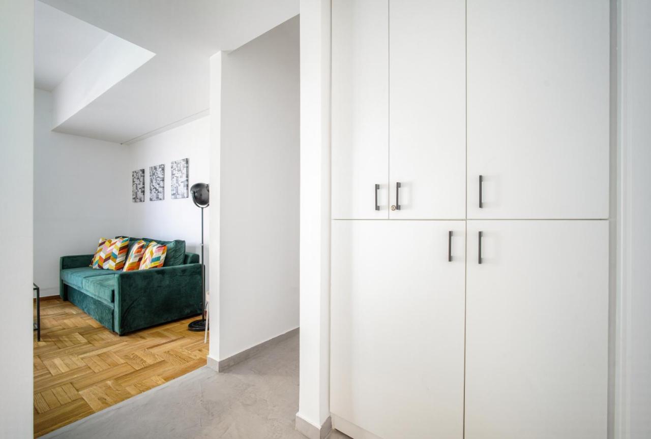 Majestic Flat With Huge Terrace In The City Center Афины Экстерьер фото