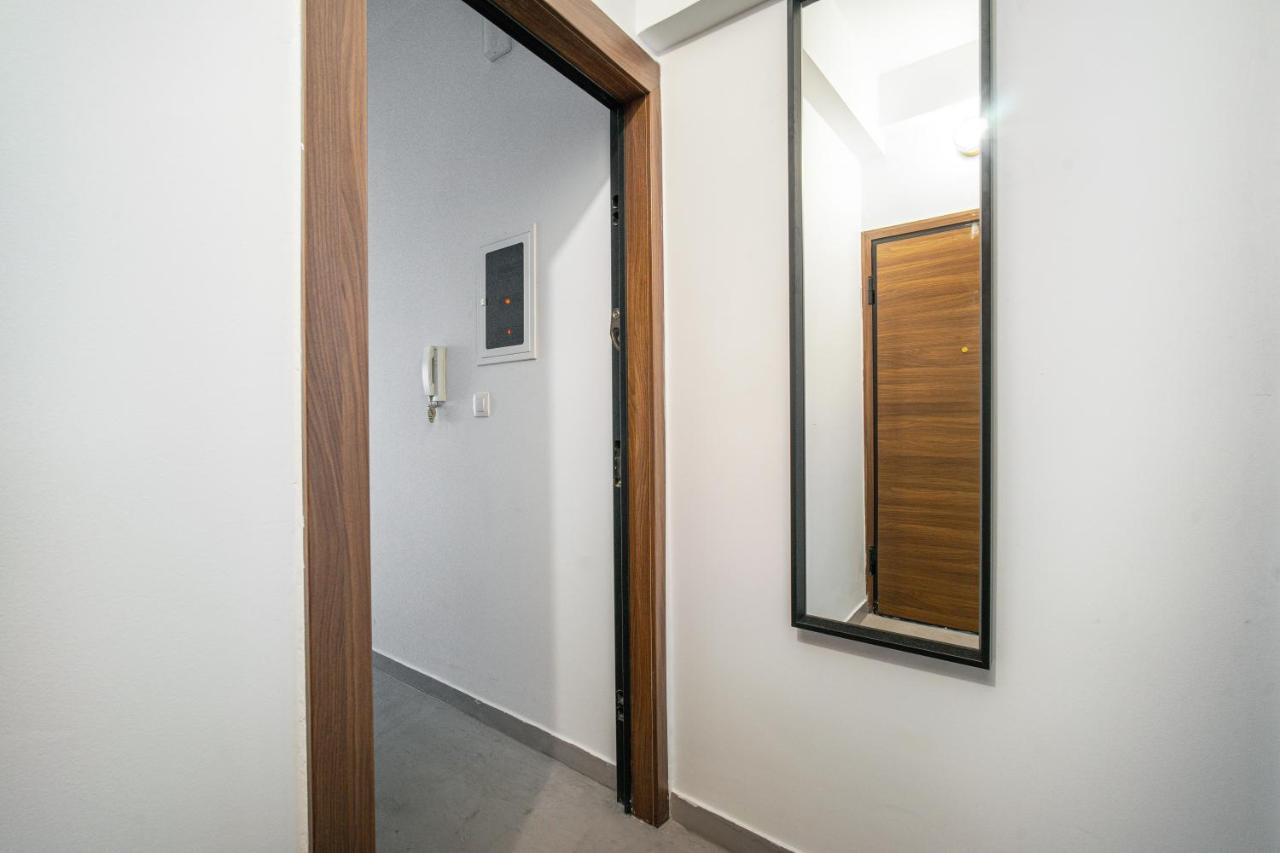 Majestic Flat With Huge Terrace In The City Center Афины Экстерьер фото